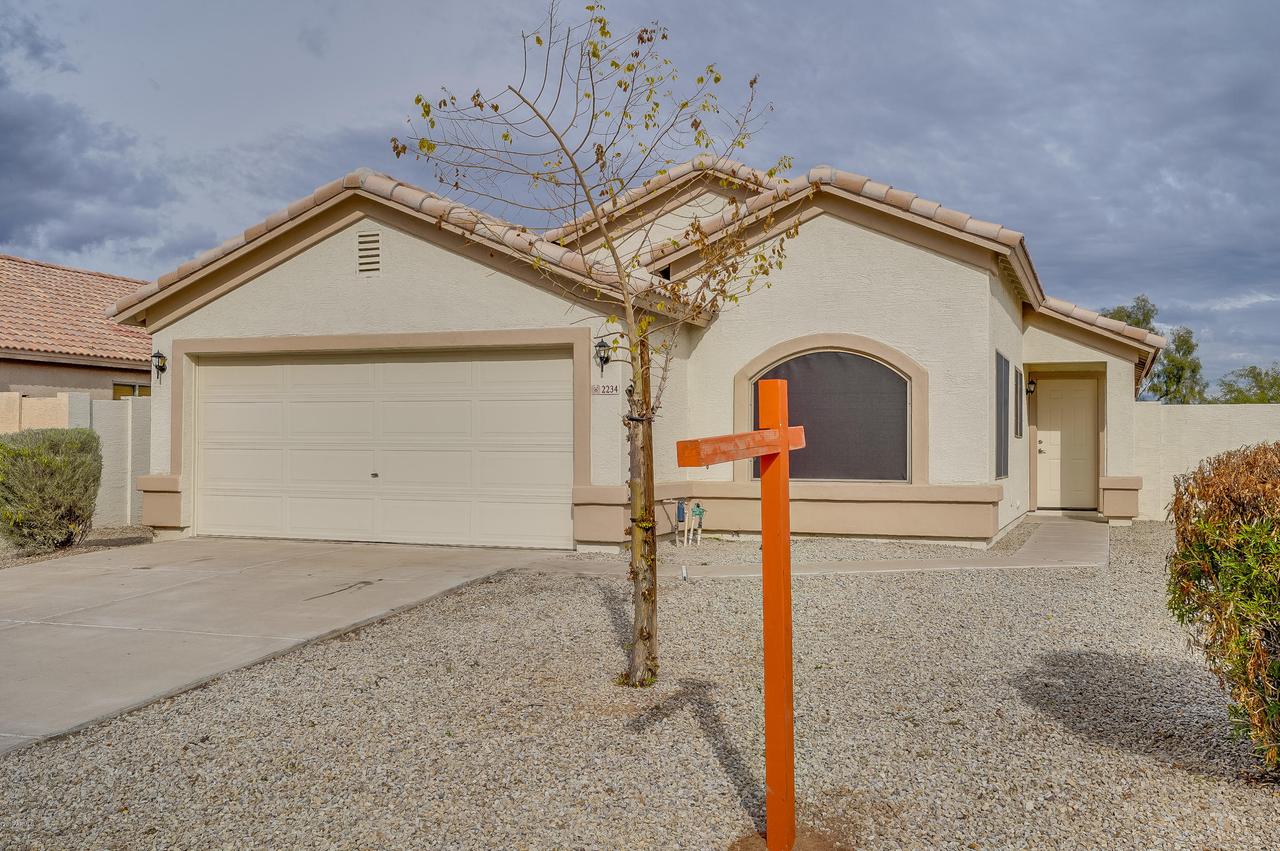 2234 W Saint Anne Ave., Phoenix, AZ 85041