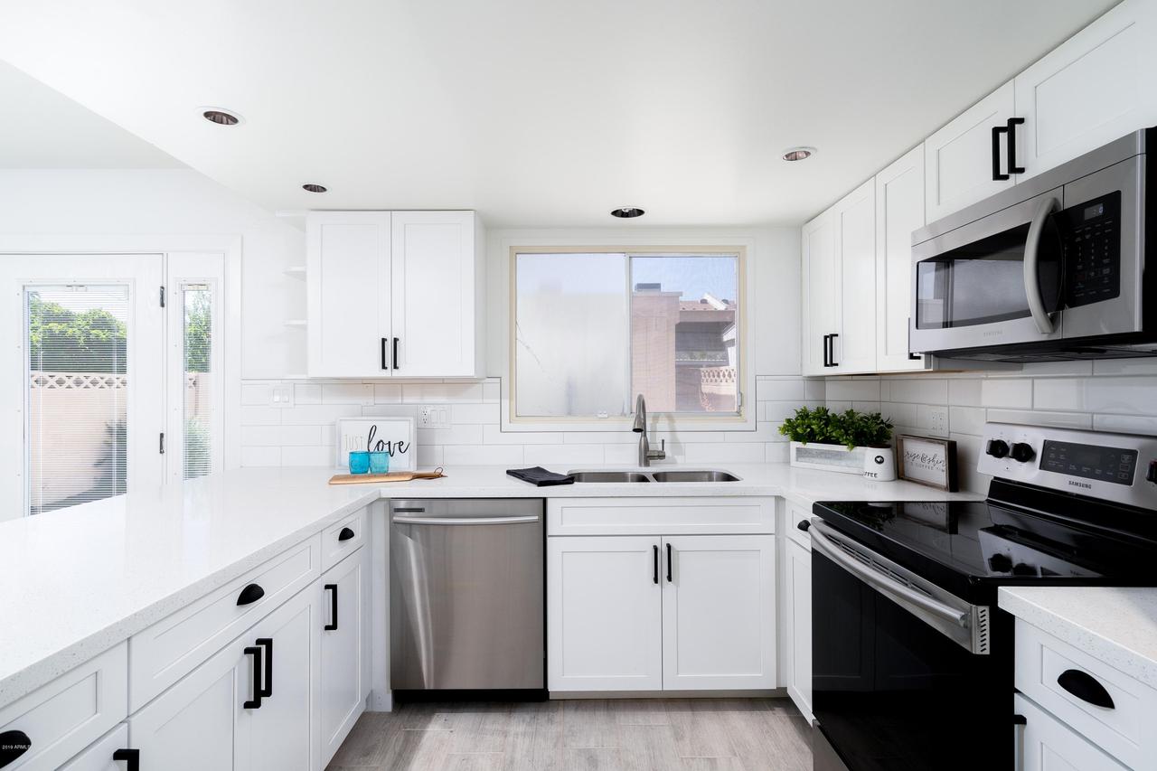 6061 N Granite Reef Rd., Scottsdale, AZ 85250