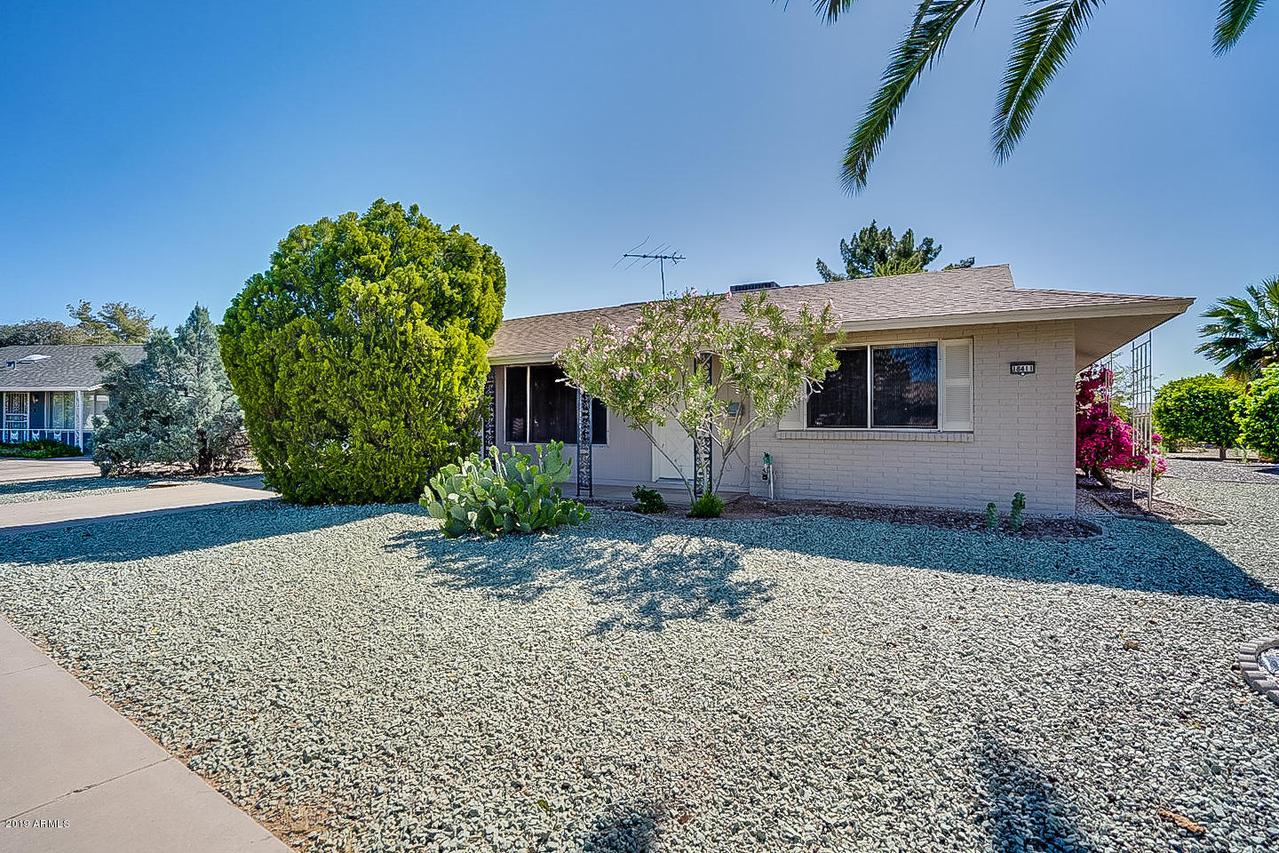 18411 N 94th Dr., Sun City, AZ 85373