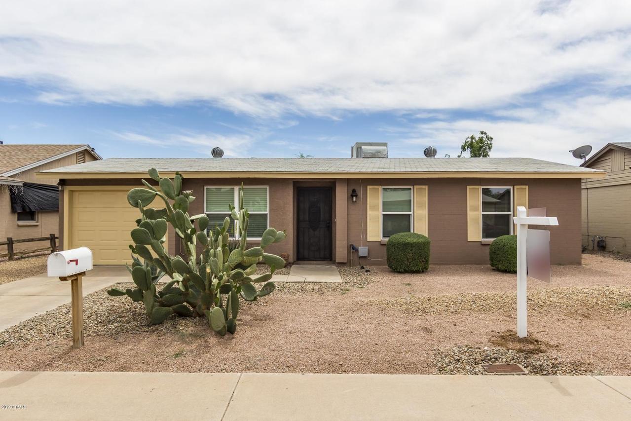 2317 W Danbury Rd., Phoenix, AZ 85023