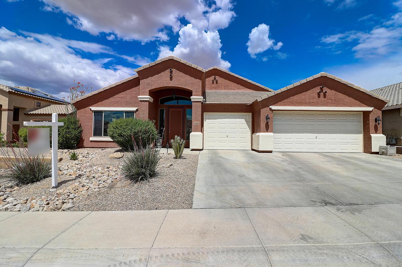 1934 W Morning Vista Ln., Phoenix, AZ 85085