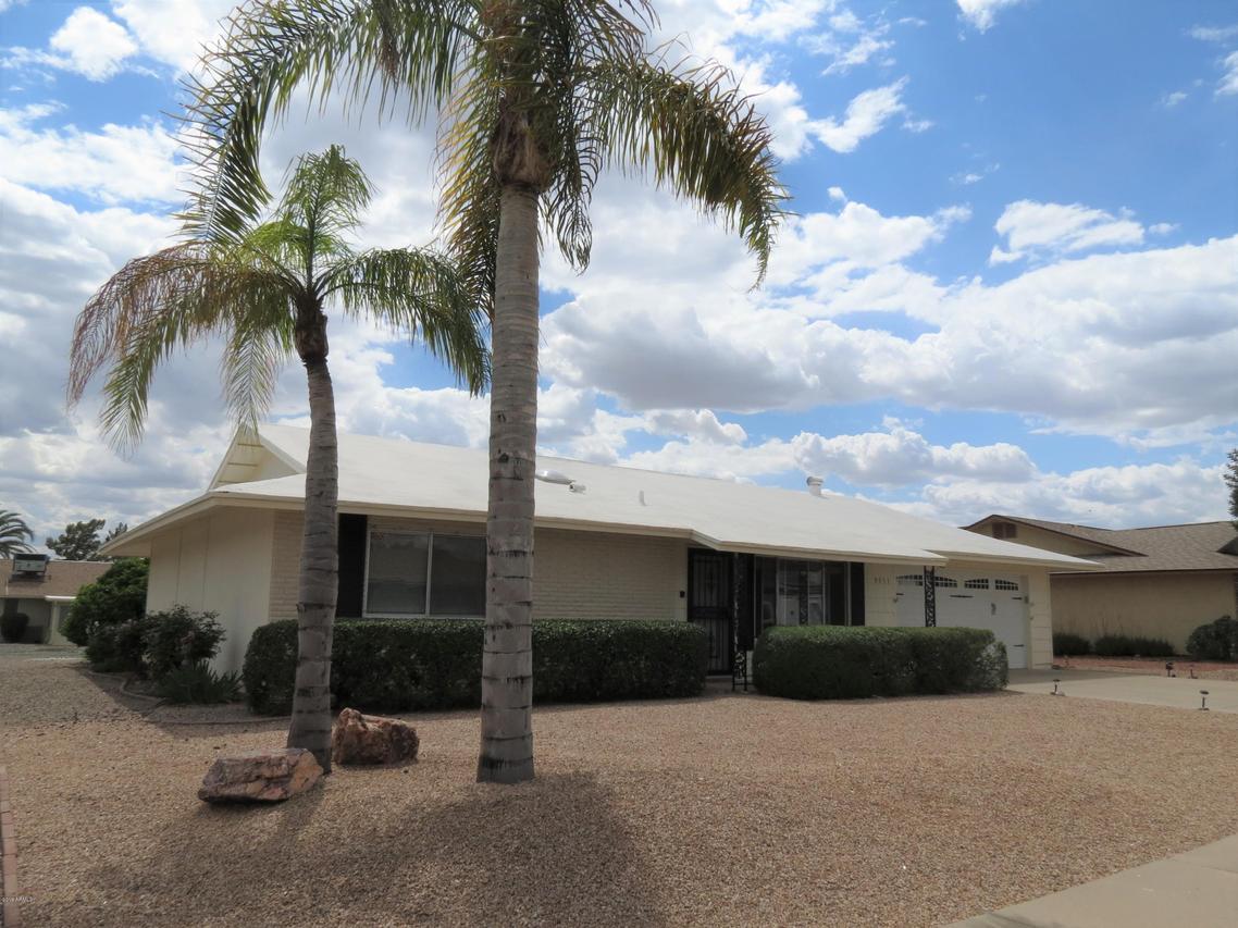 9551 W Willowbrook Dr., Sun City, AZ 85373