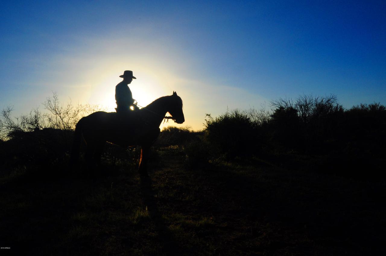 14218 E Barwick Ct. #13, Scottsdale, AZ 85262