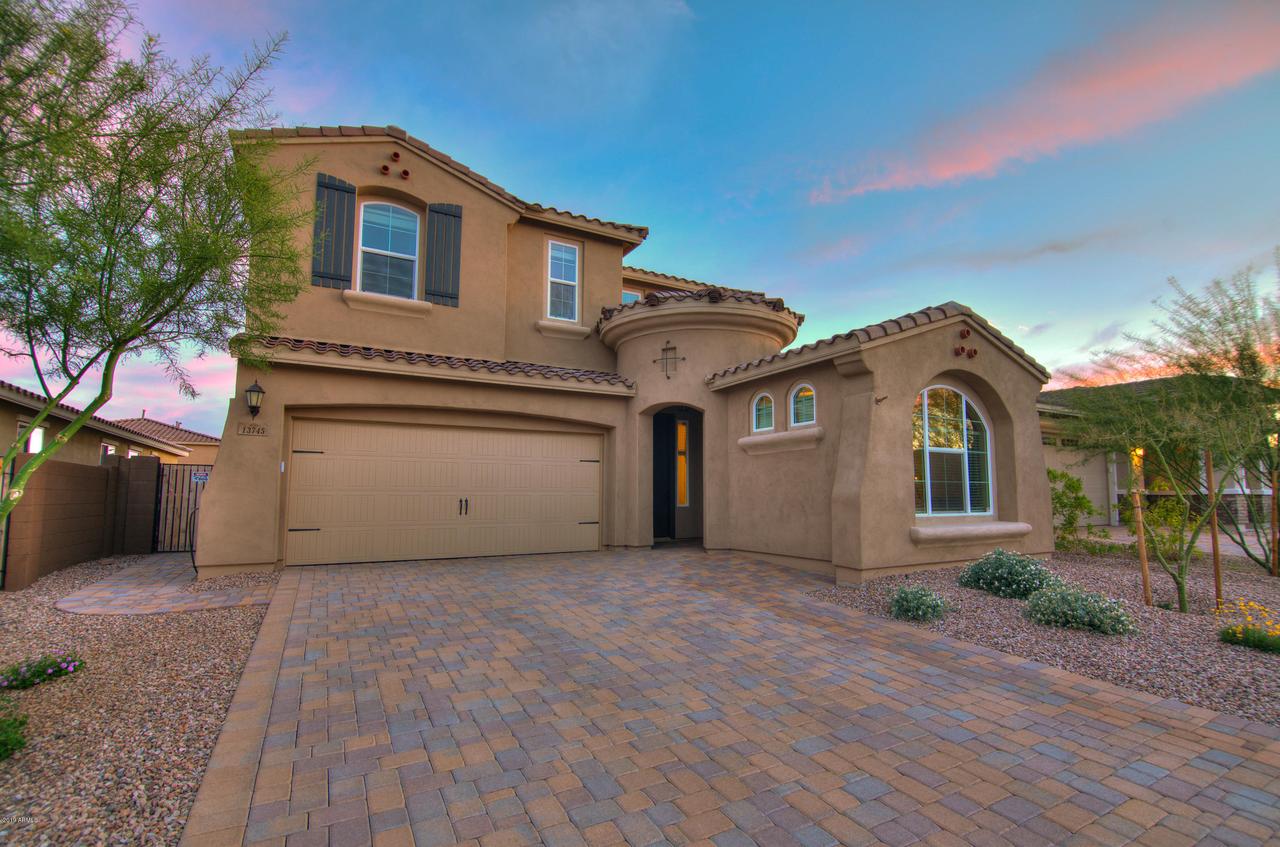 13745 W Amaranth St., Peoria, AZ 85383