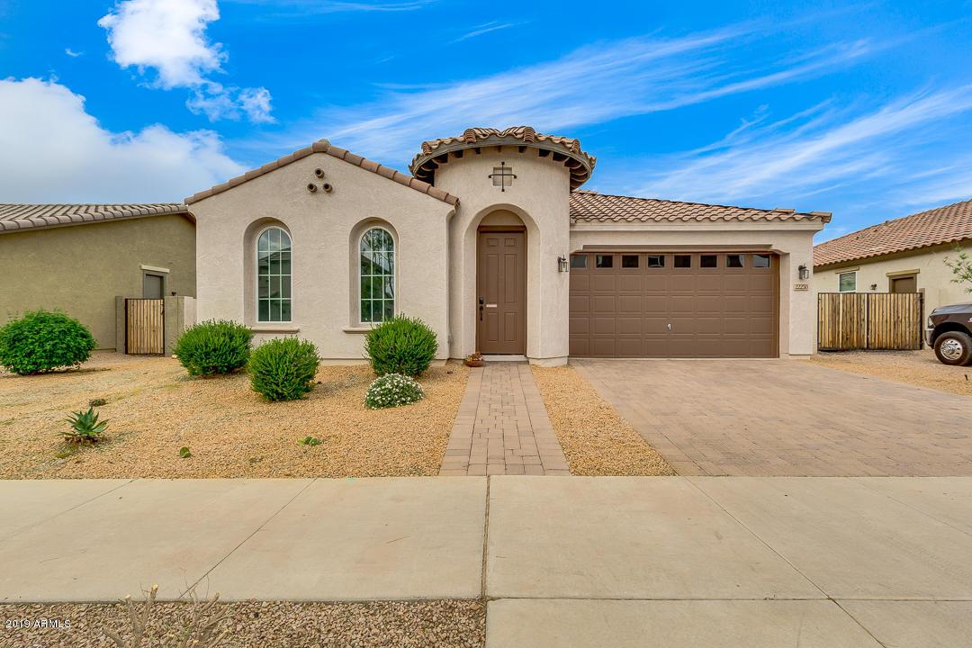 22250 E Via De Olivos Ct., Queen Creek, AZ 85142
