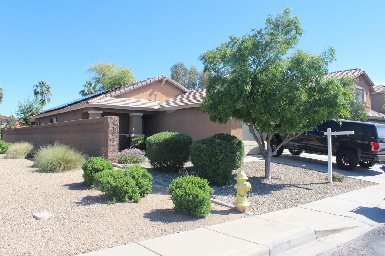 15184 W Smokey Dr., Surprise, AZ 85374