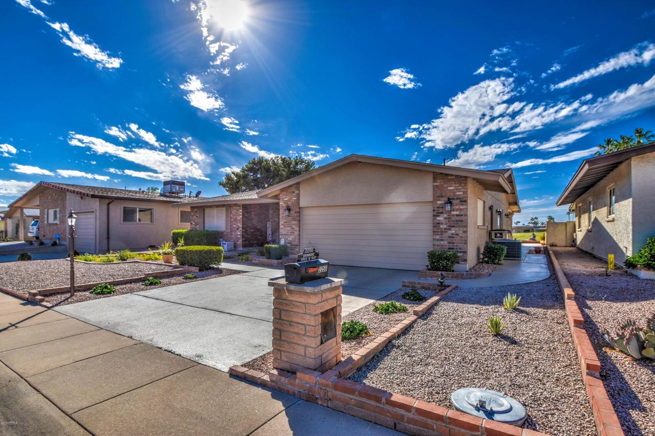 2256 N Middlecoff Dr., Mesa, AZ 85215