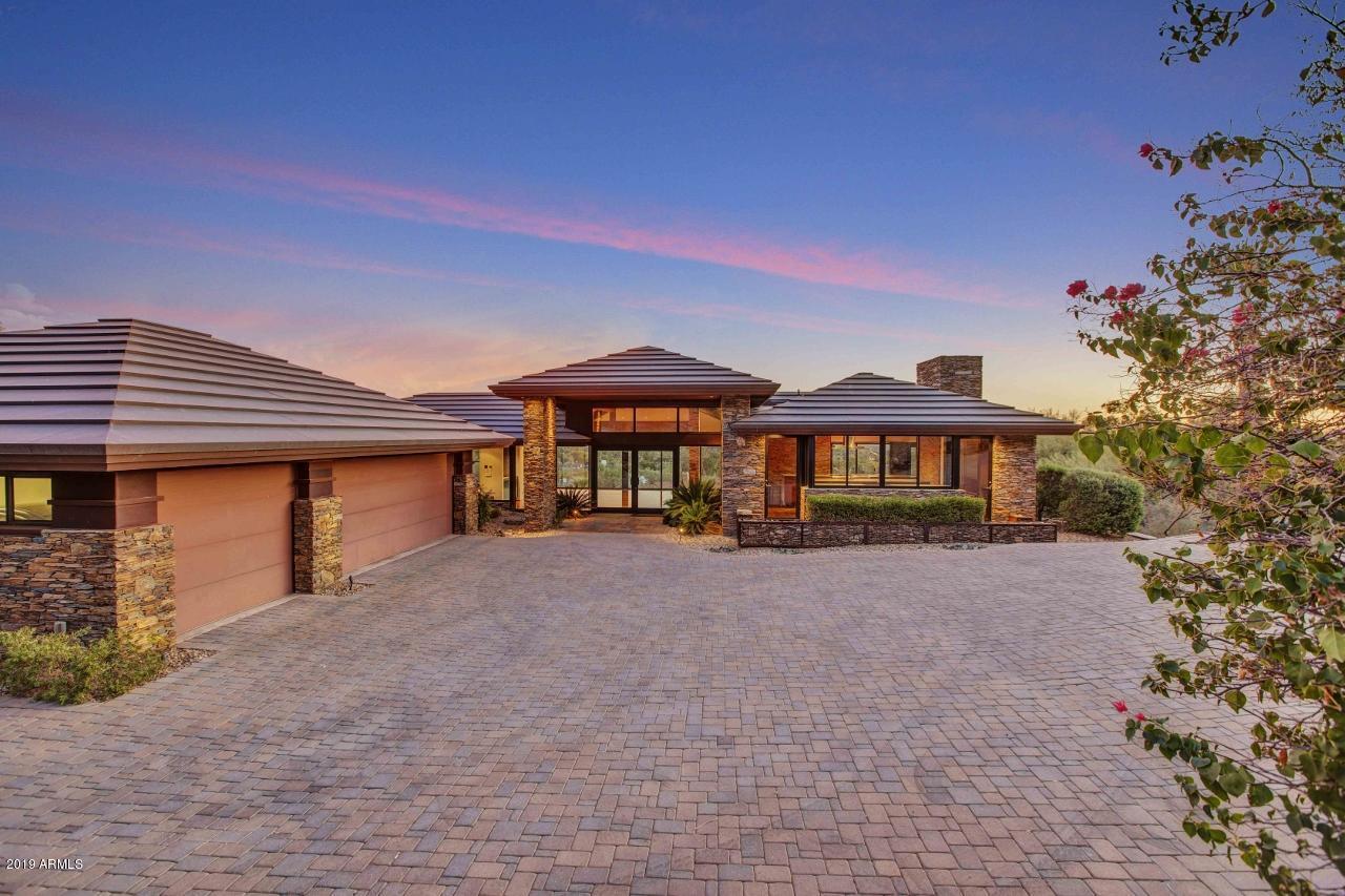 5401 E Wonderview Rd., Phoenix, AZ 85018