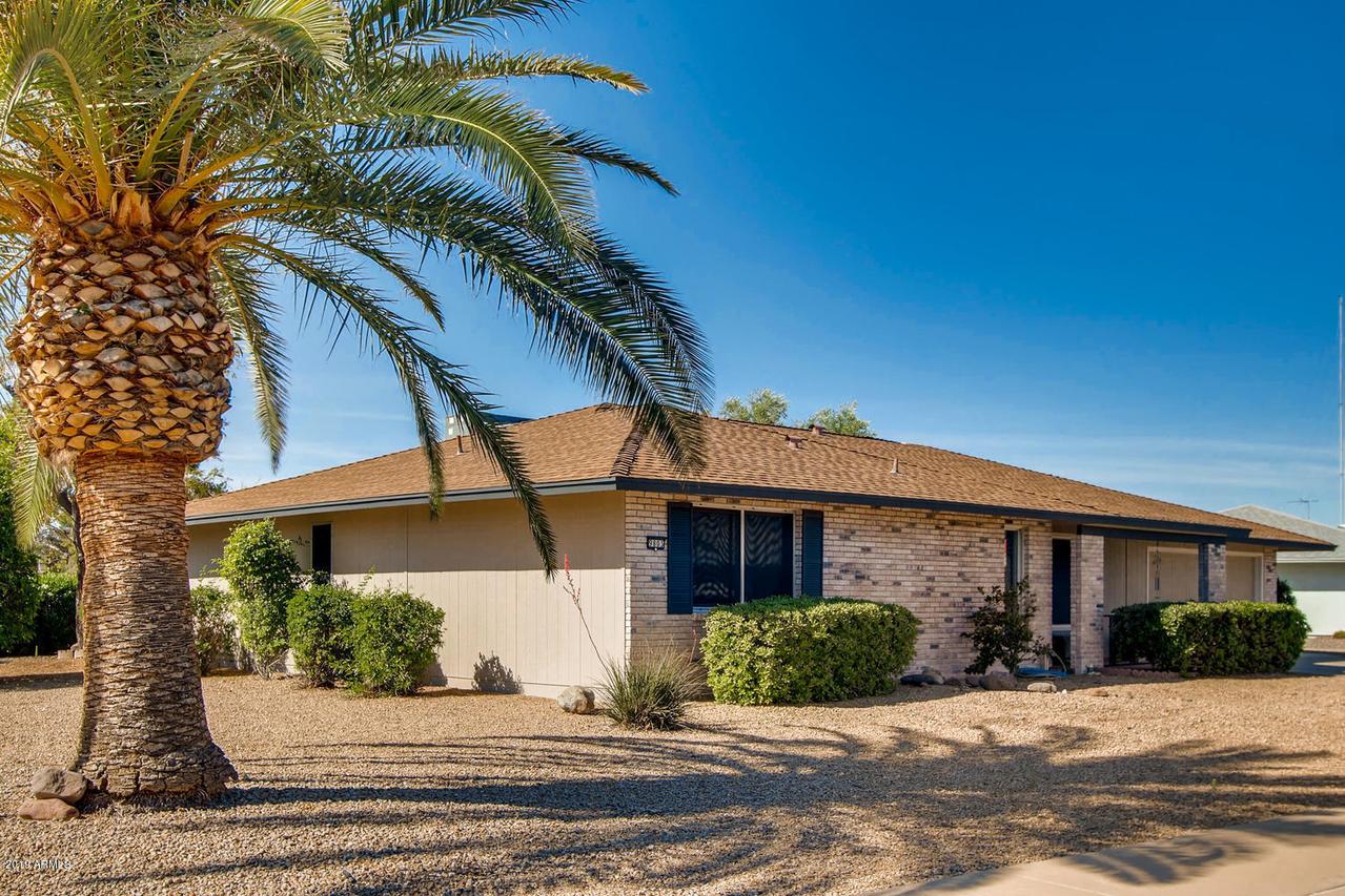 9803 W Terrace Ln., Sun City, AZ 85373