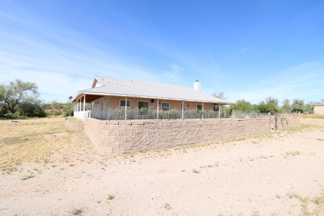 16935 W Dale Ln., Surprise, AZ 85387