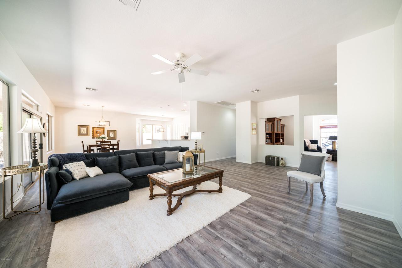 4980 S Peachwood Dr., Gilbert, AZ 85298