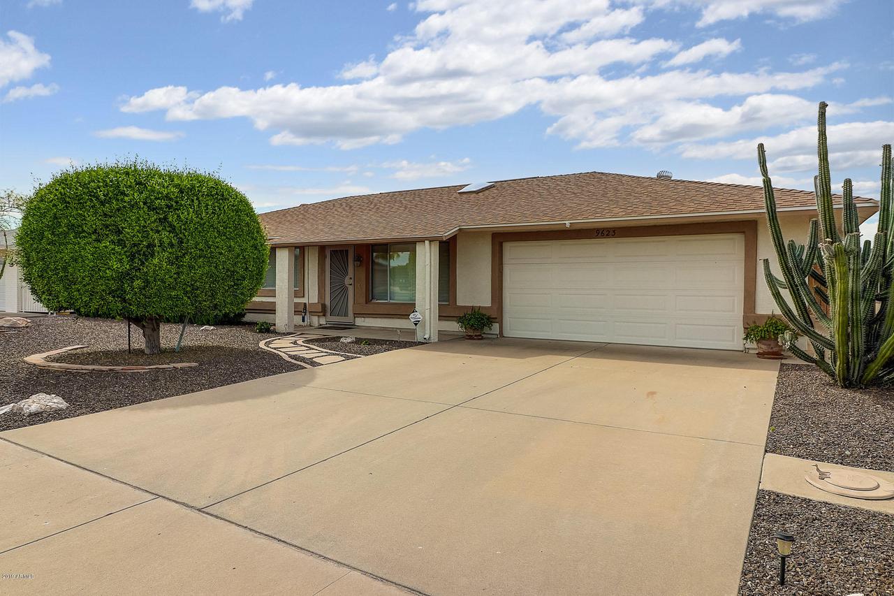 9623 W Terrace Ln., Sun City, AZ 85373