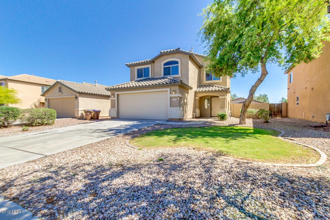 205 W Brangus Way, San Tan Valley, AZ 85143