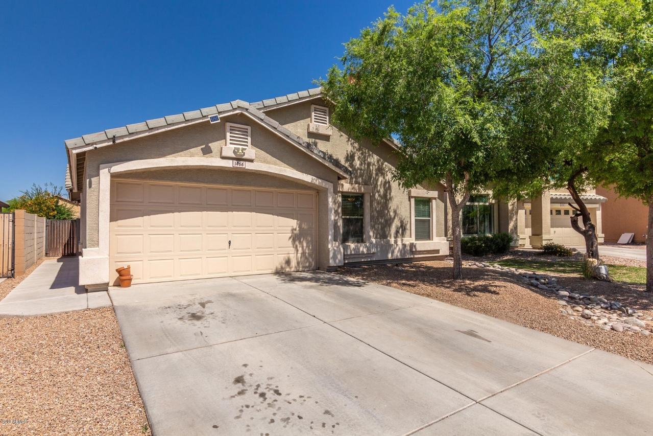 1466 E Penny Ln., San Tan Valley, AZ 85140