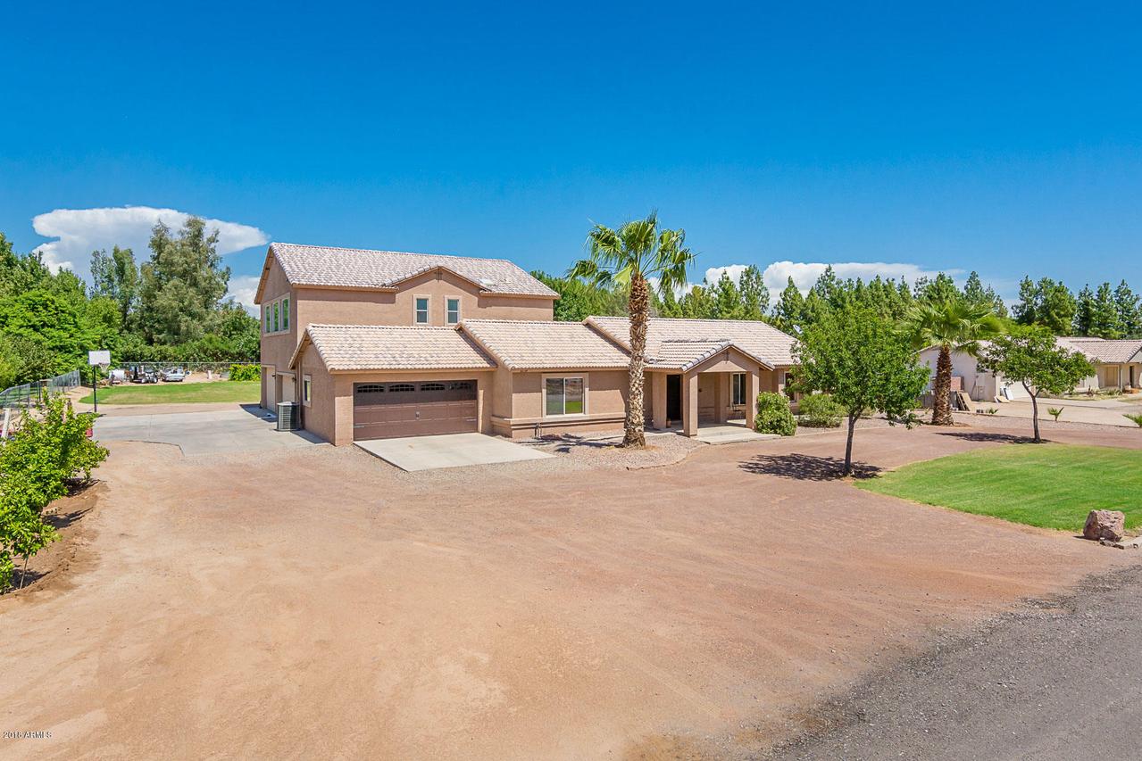 6634 N 176th Ave., Waddell, AZ 85355