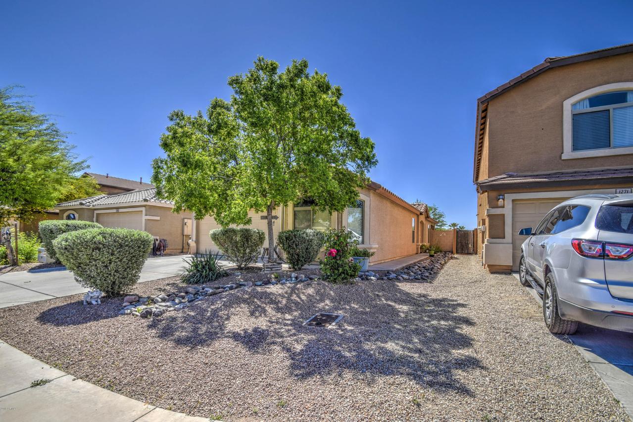 1283 E Estelle Ln., San Tan Valley, AZ 85140