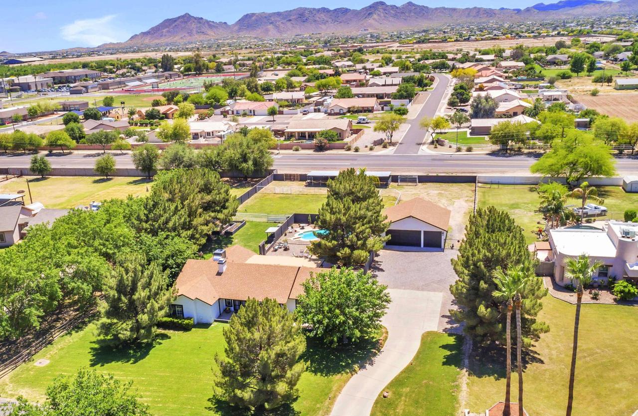 19711 E Calle De Flores, Queen Creek, AZ 85142