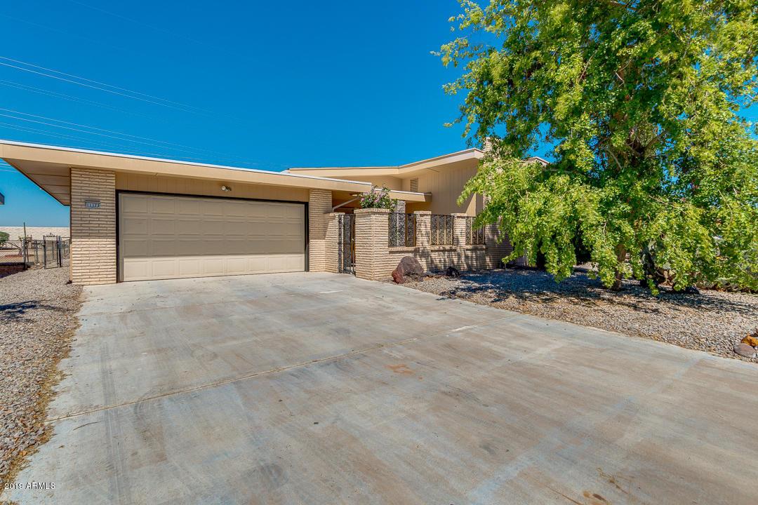 11173 W Palmeras Dr., Sun City, AZ 85373