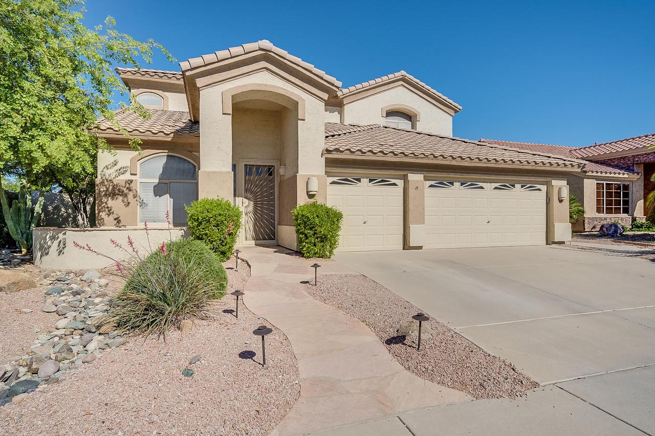 16832 S 1st Dr., Phoenix, AZ 85045