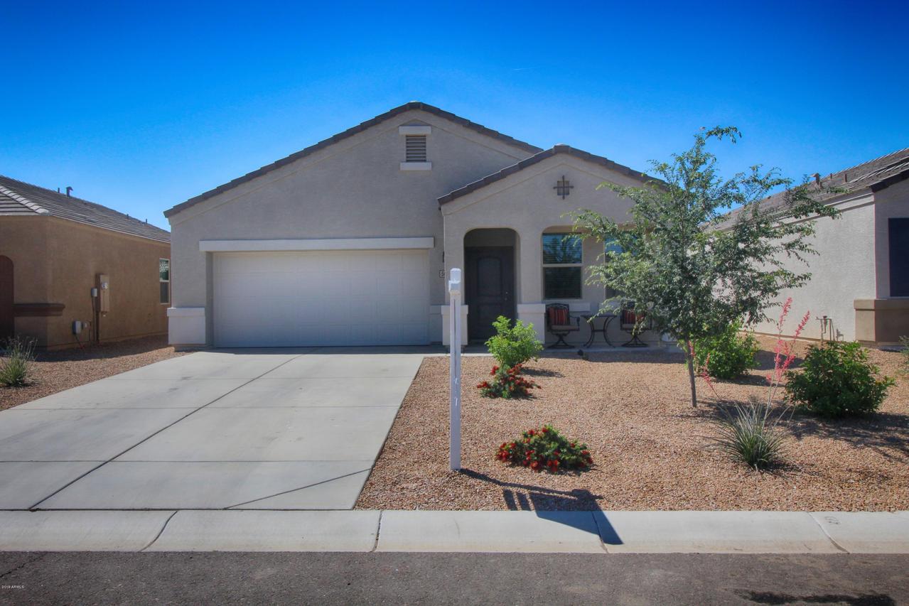 5033 E Black Opal Ln., San Tan Valley, AZ 85143