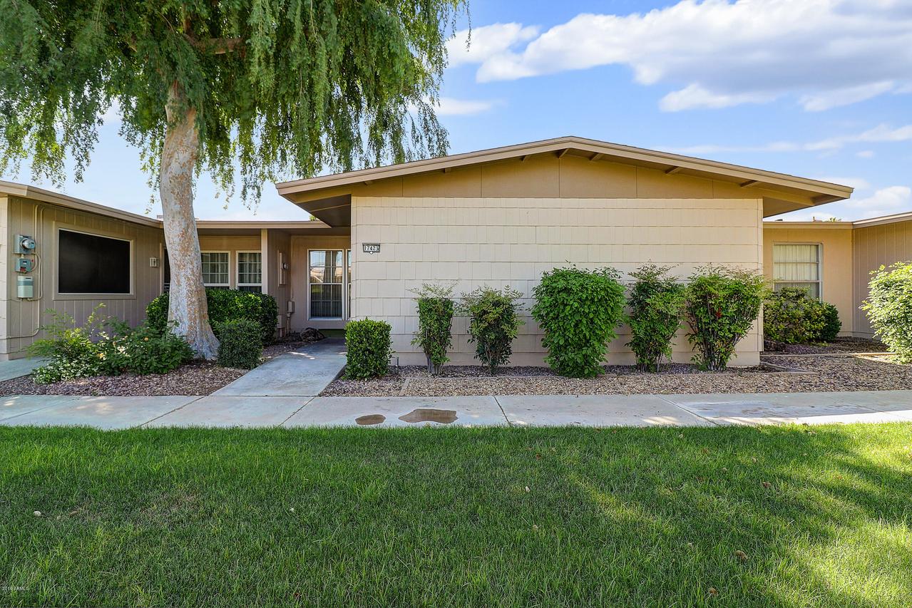 17423 N 102nd Dr., Sun City, AZ 85373