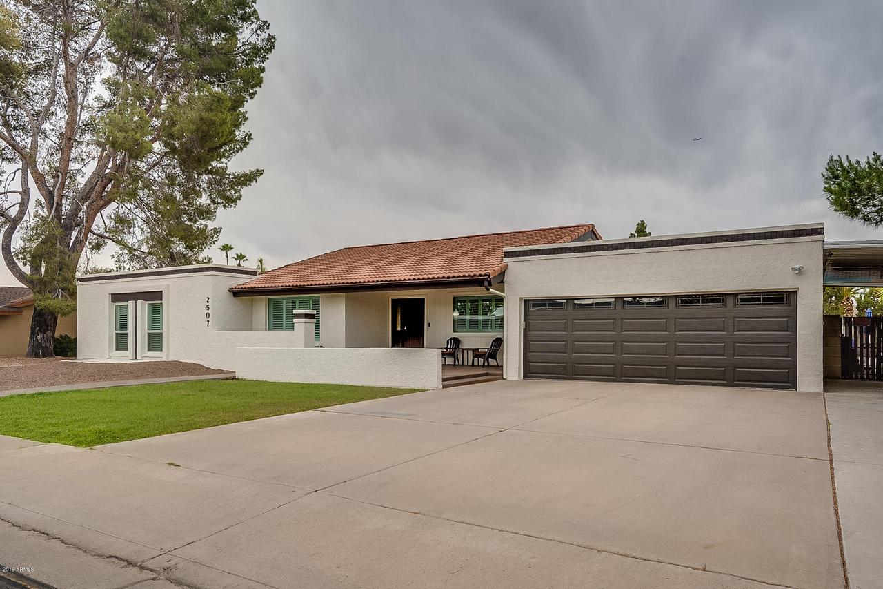 2507 E Hale St., Mesa, AZ 85213