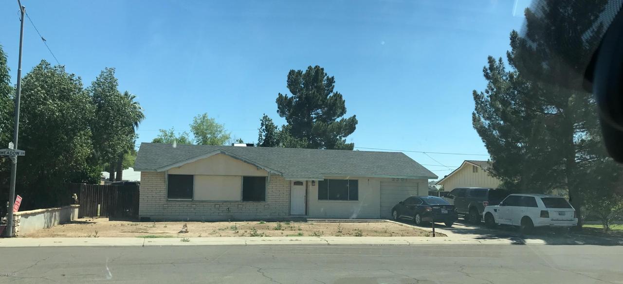 2201 W Meadow Dr., Phoenix, AZ 85023