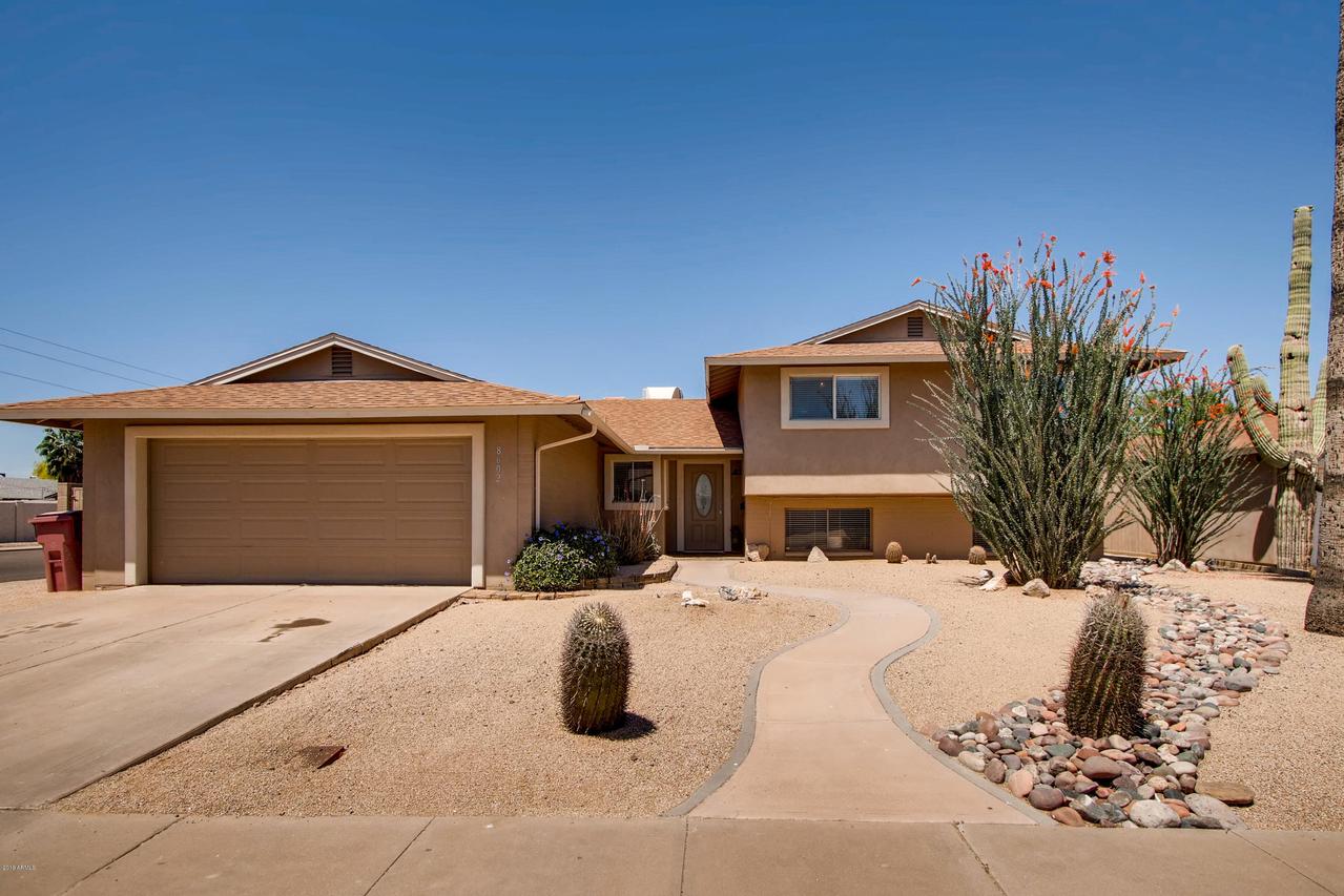 8602 E Mitchell Dr., Scottsdale, AZ 85251