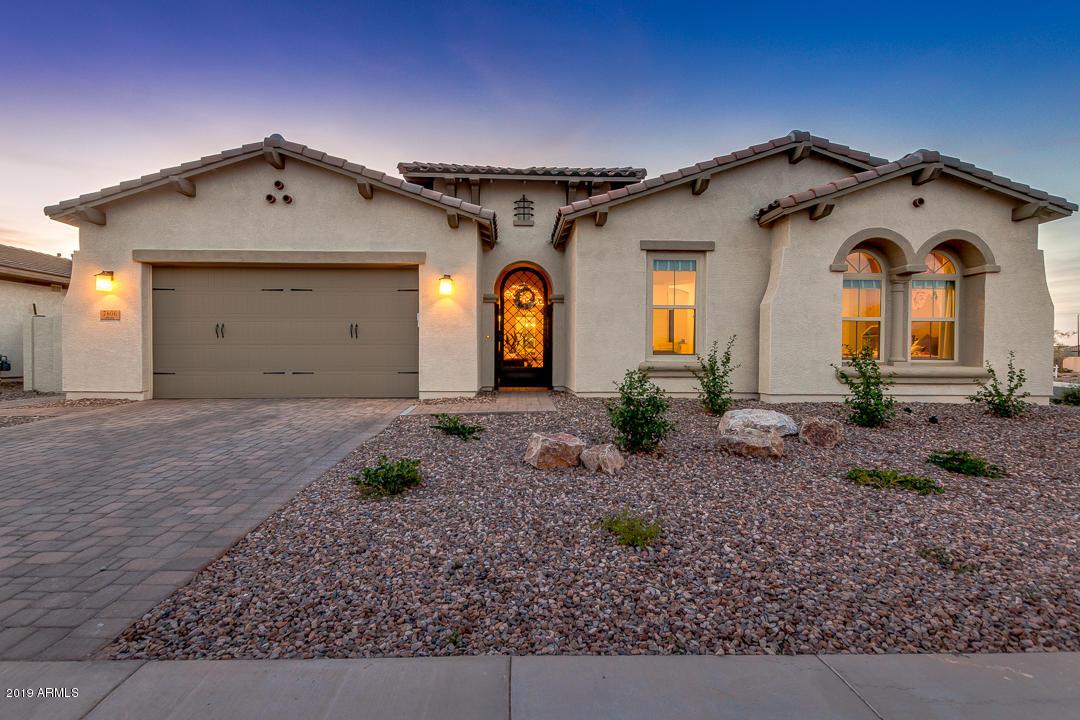 7606 S Barlow Dr., Gilbert, AZ 85298