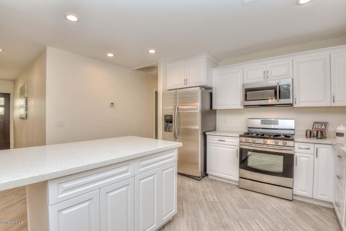 2040 E Hubbell St., Phoenix, AZ 85006