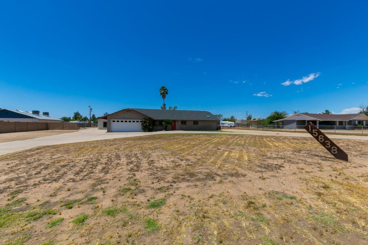 15638 N 41st Pl., Phoenix, AZ 85032
