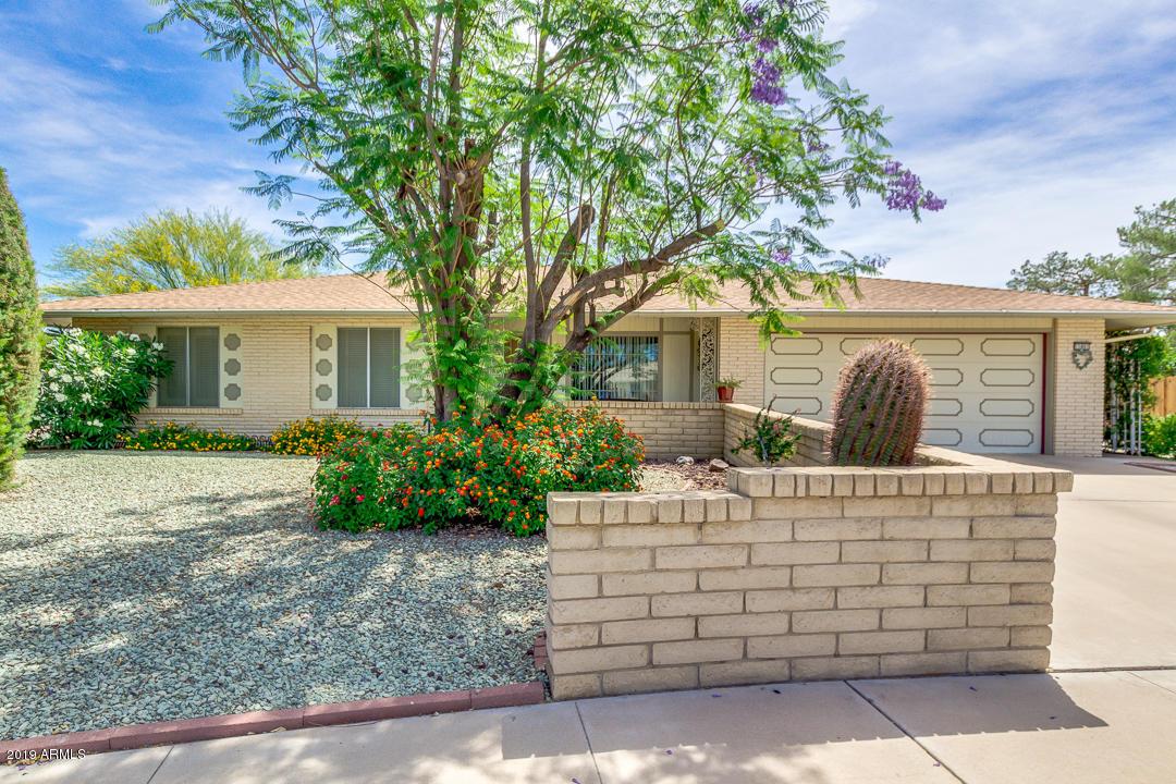 15801 N 110th Ave., Sun City, AZ 85351