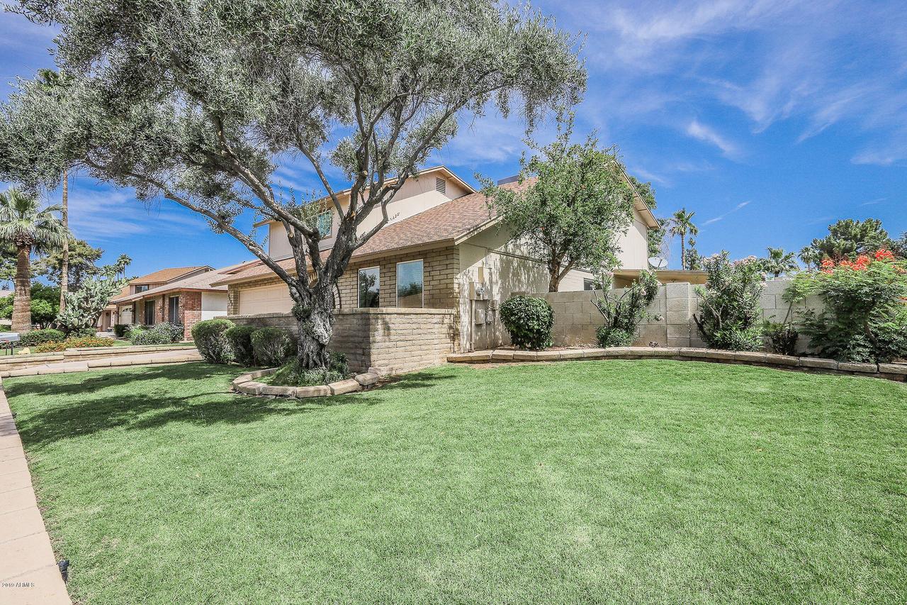 2229 S Elm St., Mesa, AZ 85202