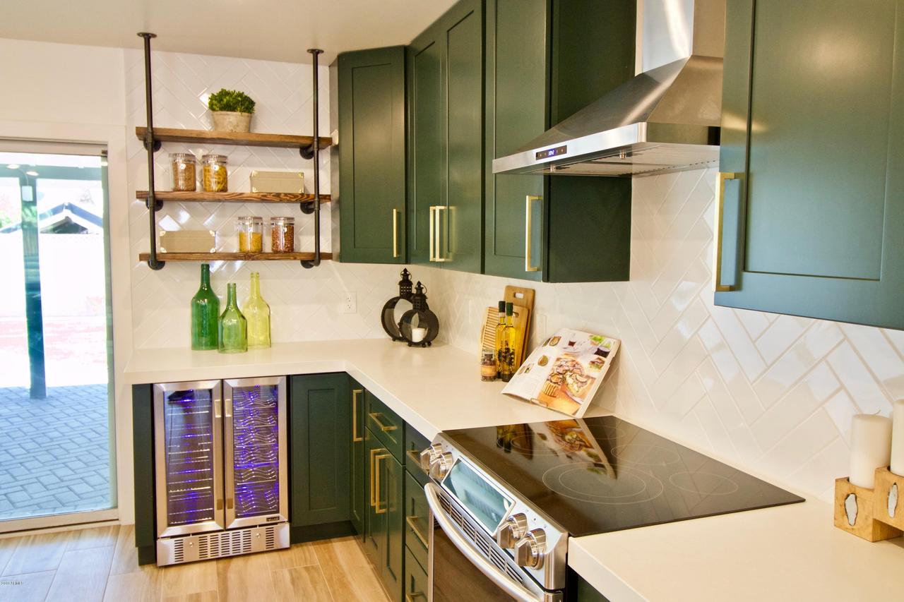 8719 E Lincoln Dr., Scottsdale, AZ 85250