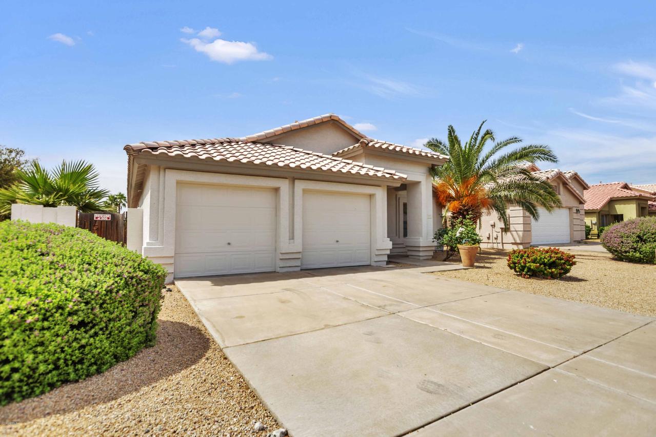 3871 E Edna Ave., Phoenix, AZ 85032