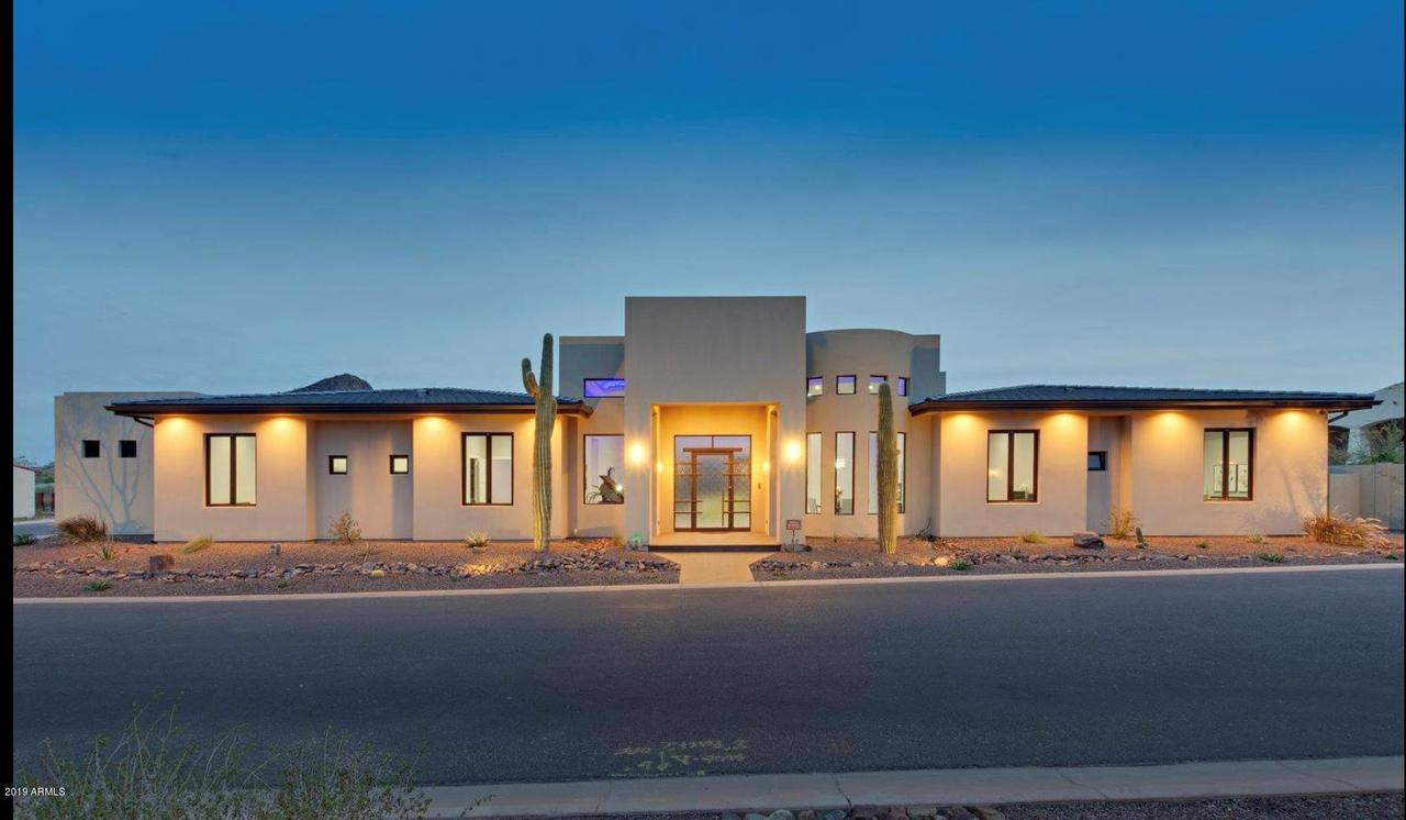 27316 N 64th Dr., Phoenix, AZ 85083