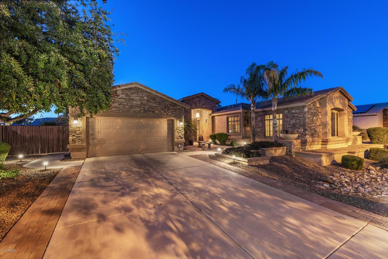 1180 E Hawken Way, Chandler, AZ 85286