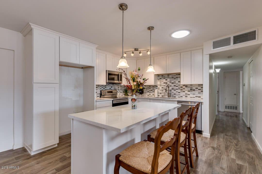 2420 W Echo Ln., Phoenix, AZ 85021