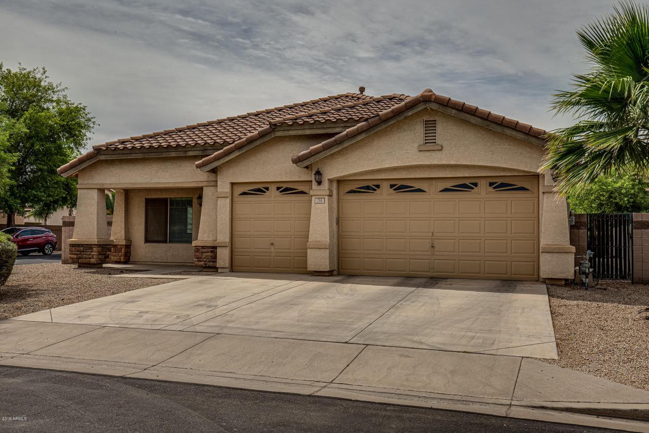 751 E Megan Dr., San Tan Valley, AZ 85140