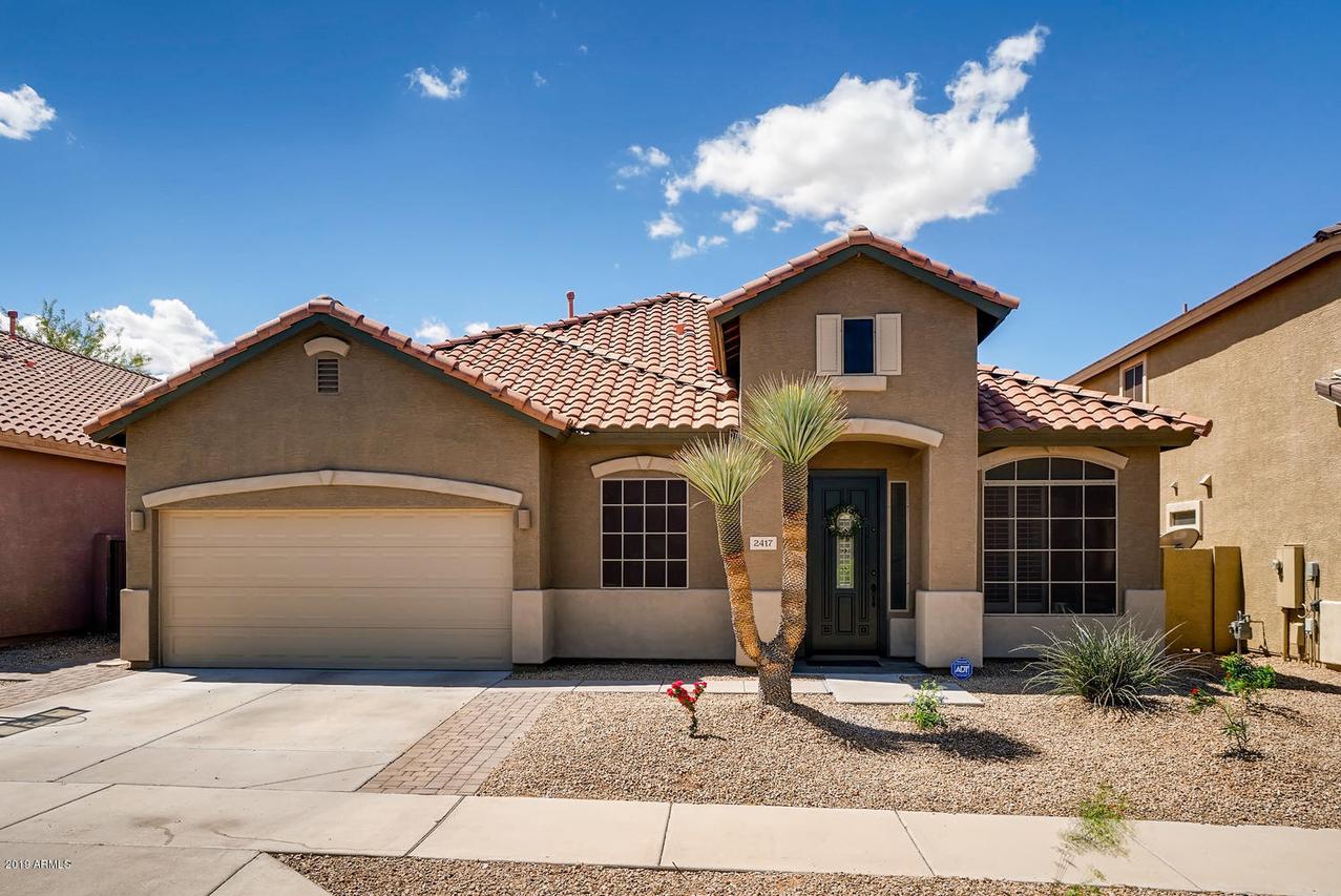 2417 W Red Range Way, Phoenix, AZ 85085