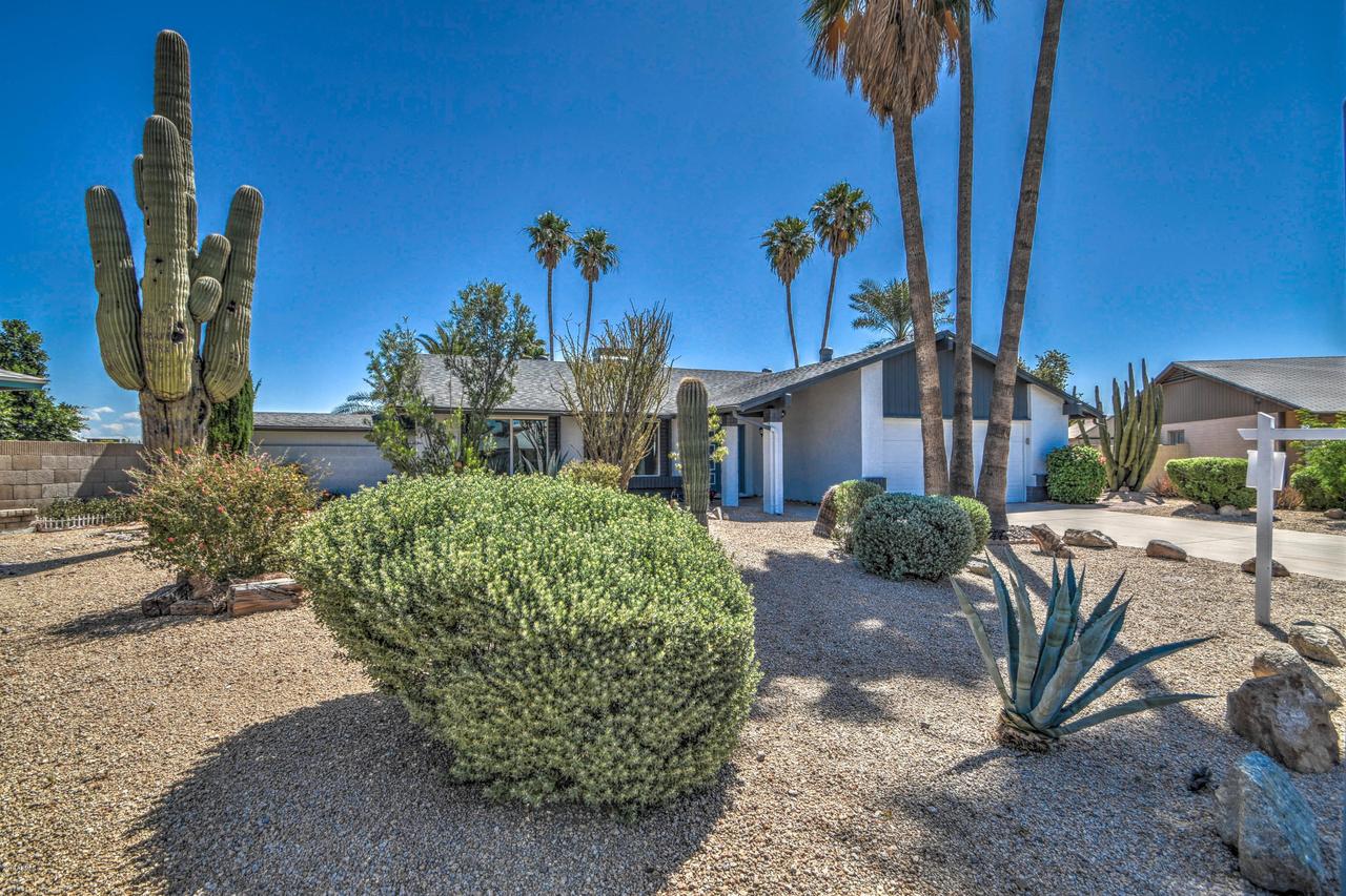 7819 N 107th Ln., Glendale, AZ 85307