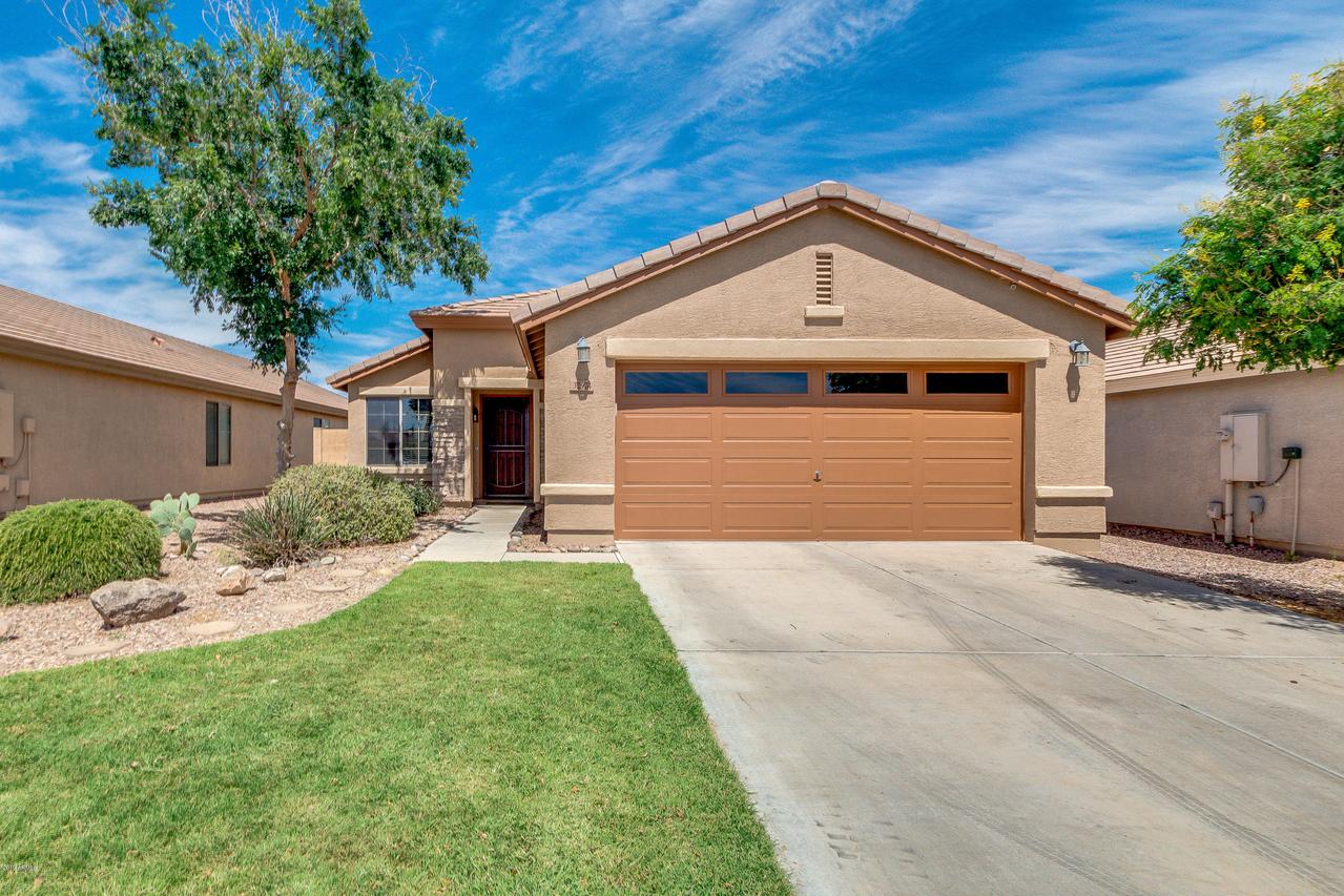 32974 N Sandstone Dr., San Tan Valley, AZ 85143
