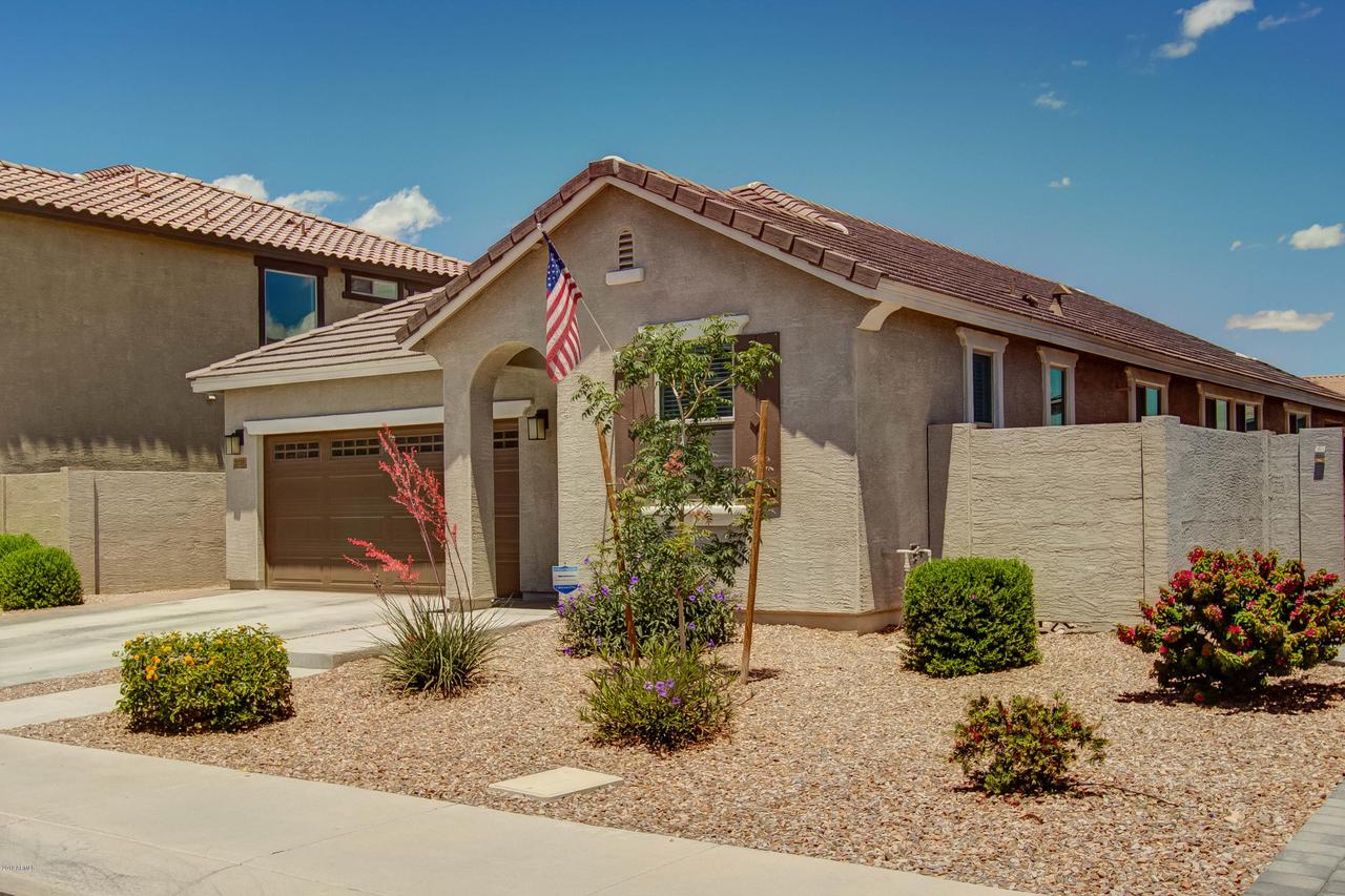 3330 E Russell St., Mesa, AZ 85213