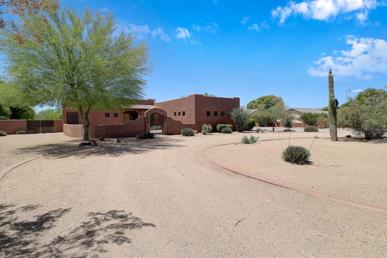 9339 W Avenida Del Sol, Peoria, AZ 85383