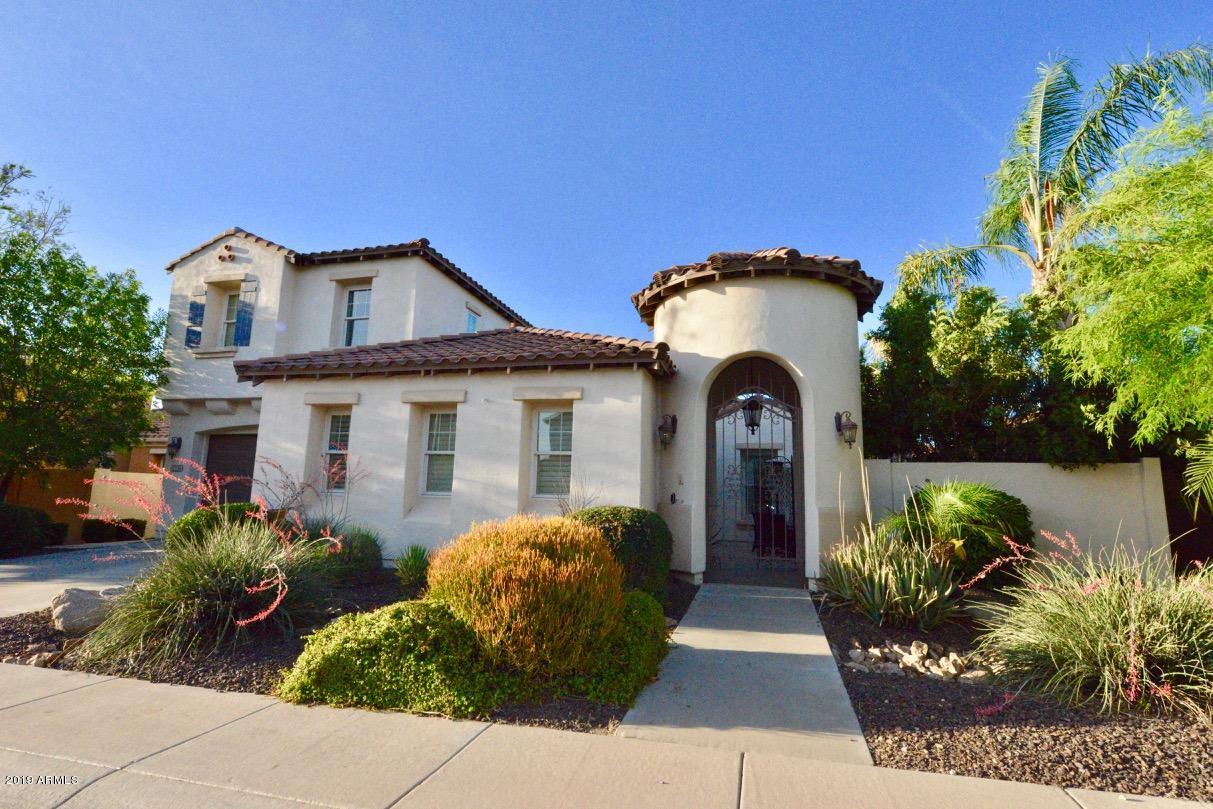 2220 E Azalea Dr., Chandler, AZ 85248