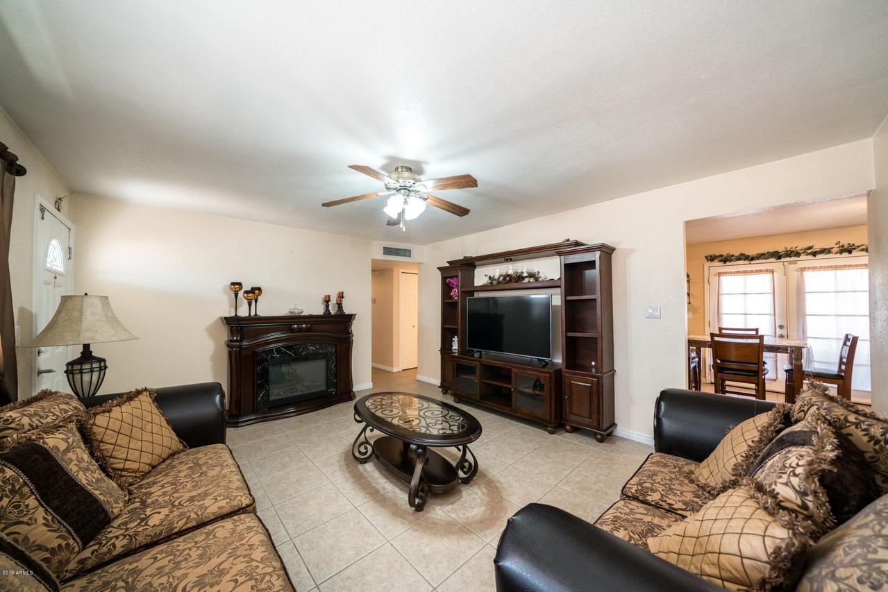 48 N Maple St., Mesa, AZ 85205