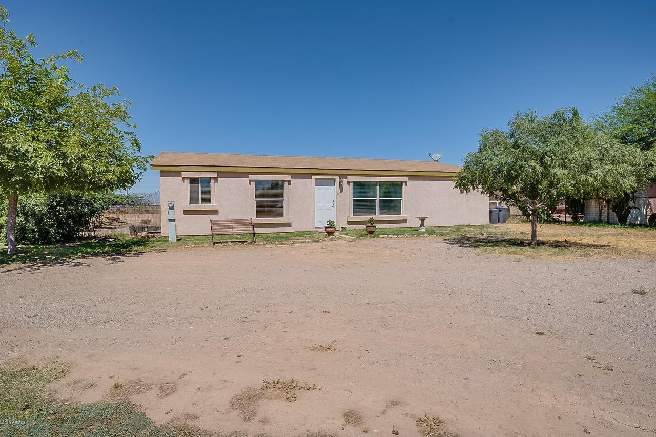 36054 N Quick Draw Ln., San Tan Valley, AZ 85140