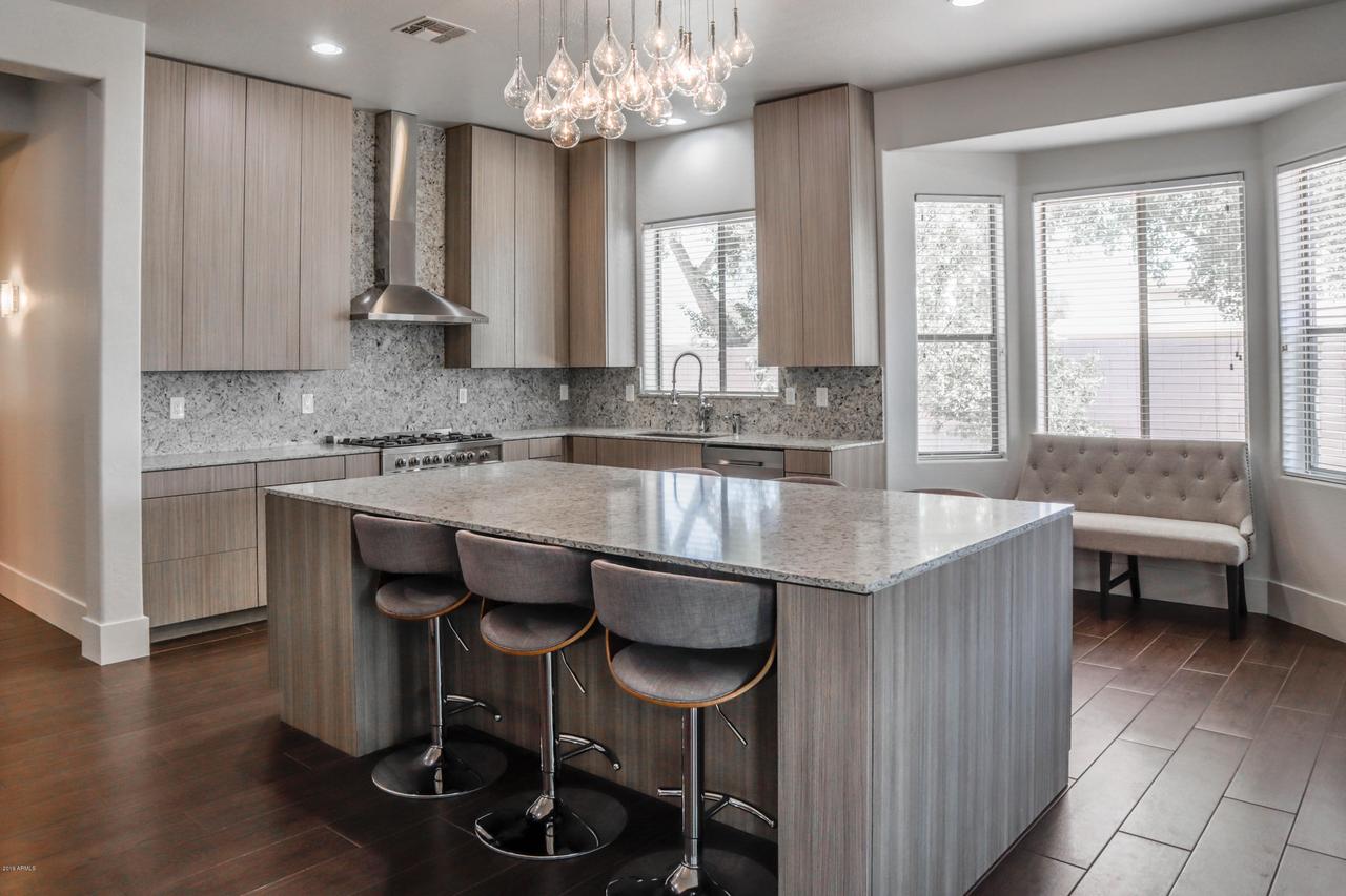 11326 N 152nd Ln., Surprise, AZ 85379