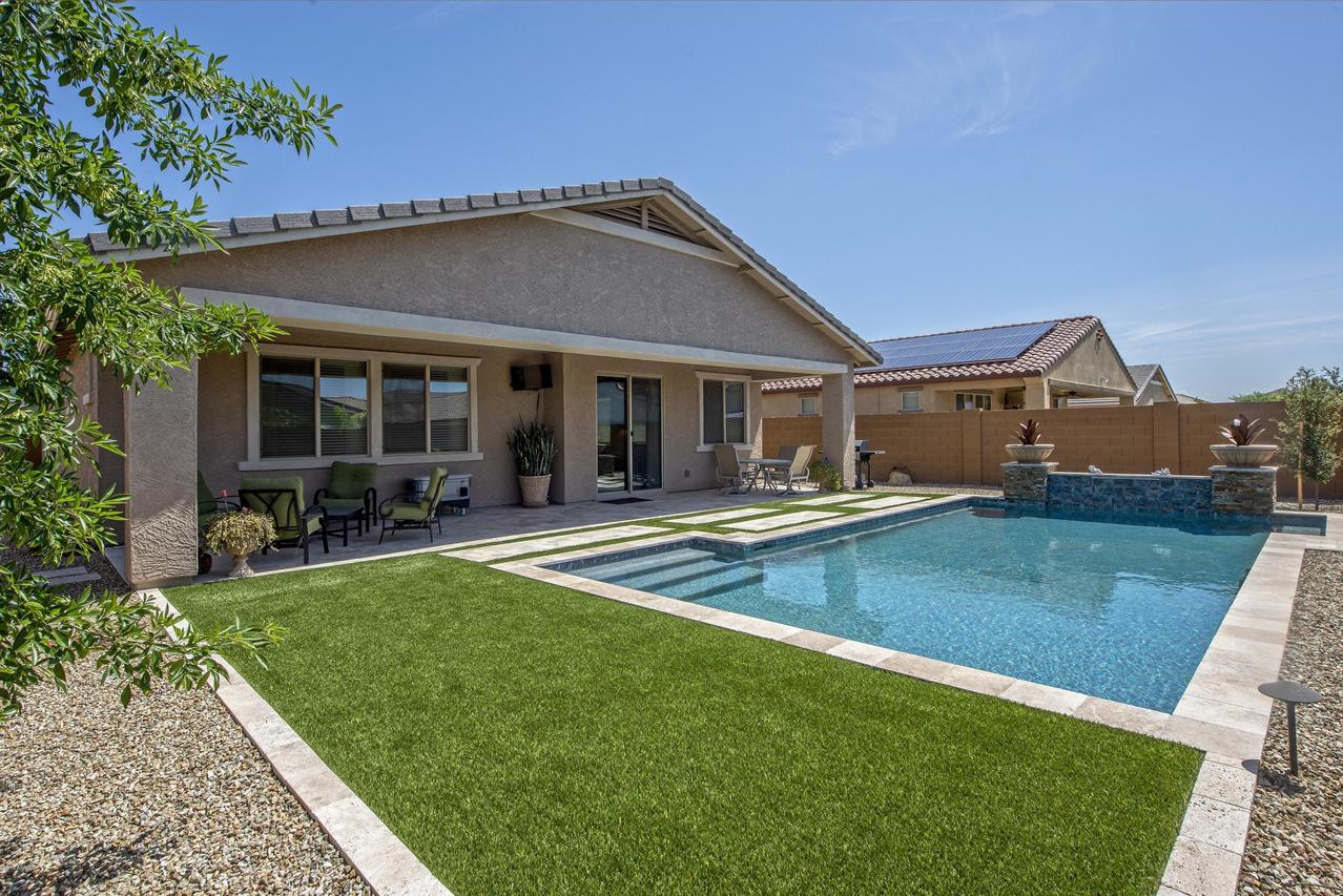 7931 W Fetlock Tr., Peoria, AZ 85383