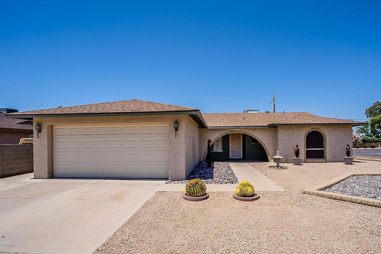10044 N 50th Dr., Glendale, AZ 85302